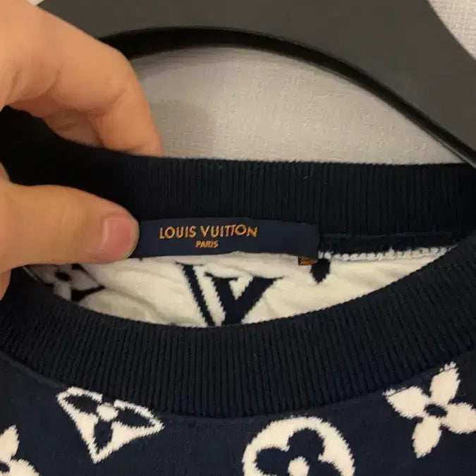 [BUNJANG] Louis Vuitton Monogram Sweatshirt XL / (상태최상) 루이비통 모노그램 맨투맨 XL