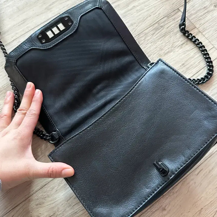 [BUNJANG] Rebecca Minkoff Leather Chain Crossbody Bag / 레베카밍코프 가죽 체인 크로스백