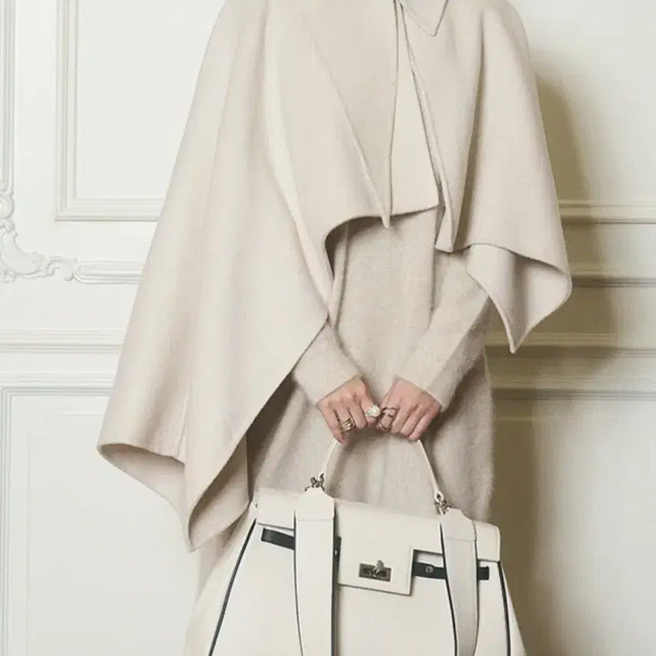 [BUNJANG] JULOOG Handmade Cape / 줄로그 핸드메이드 케이프