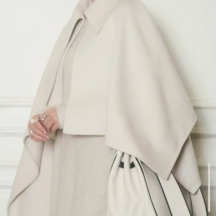 [BUNJANG] JULOOG Handmade Cape / 줄로그 핸드메이드 케이프