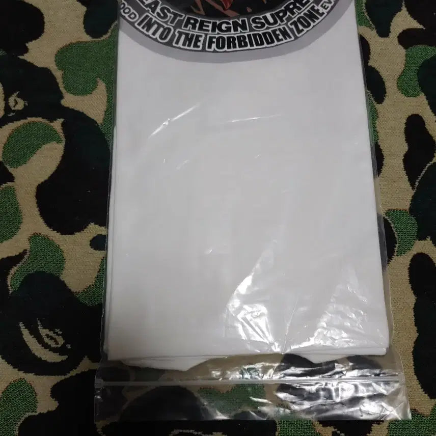 [BUNJANG] BAPE 24SS Busy Work Saru T-shirt / [S] 베이프 24SS 비지워크 사루 반팔티 화이트