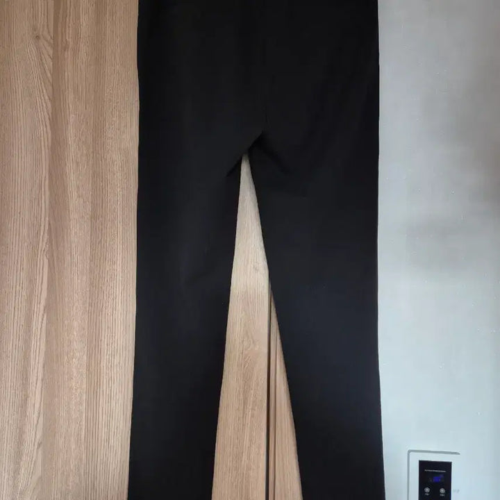 [BUNJANG] Calvin Klein Gold Zipper Slacks (Sample) / 캘빈클라인 금장 지퍼 슬랙스 (샘플)