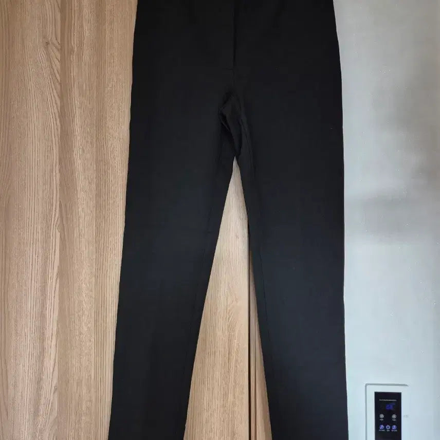 [BUNJANG] Calvin Klein Slim Fit Slacks (Sample) / 캘빈클라인 슬림핏 슬랙스 (샘플)