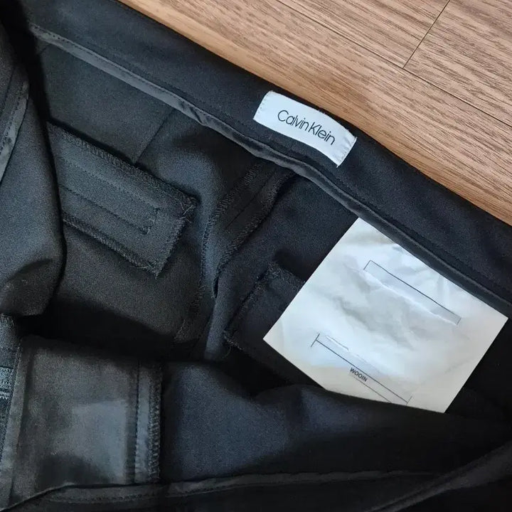 [BUNJANG] Calvin Klein Slim Fit Slacks (Sample) / 캘빈클라인 슬림핏 슬랙스 (샘플)