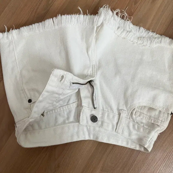 [BUNJANG] White Short Pants / 화이트 숏팬츠 반바지