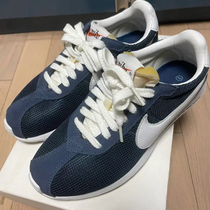 [BUNJANG] Nike Roshe LD-1000 Obsidian/White Sneakers / 나이키 로쉐 ld-1000 245mm 판매 합니다
