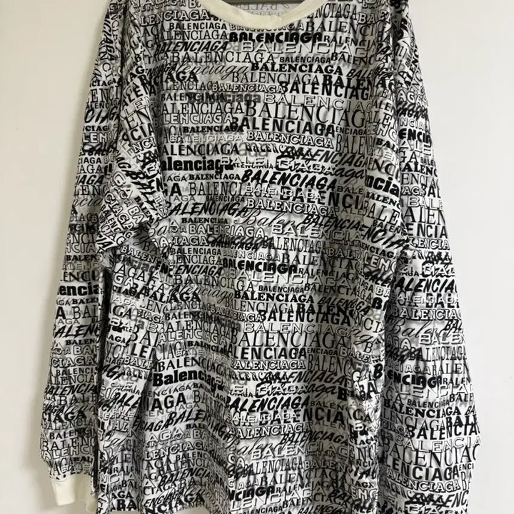 [BUNJANG] Balenciaga Graphic Oversized T-shirt (XL) / 발렌시아가 그래픽 오버핏 티셔츠(XL)