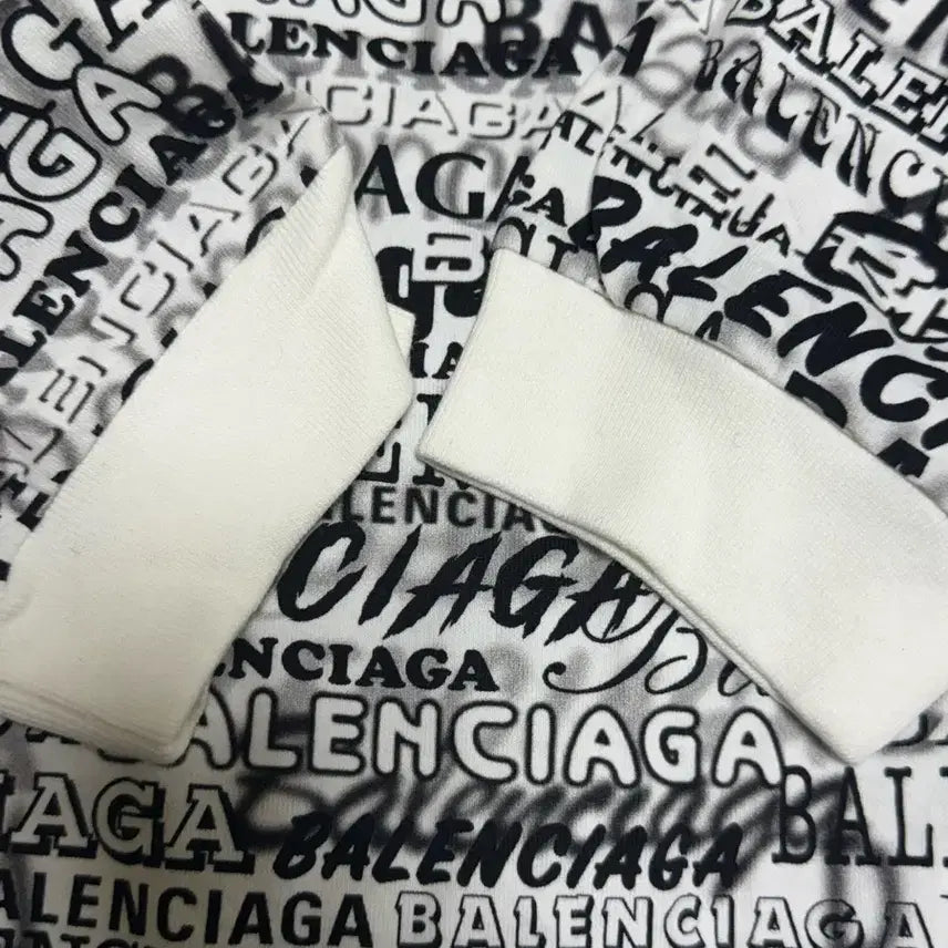 [BUNJANG] Balenciaga Graphic Oversized T-shirt (XL) / 발렌시아가 그래픽 오버핏 티셔츠(XL)