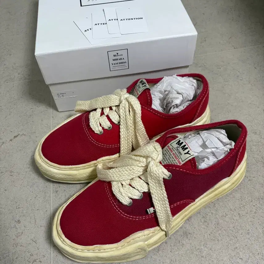 [BUNJANG] Mihara Yasuhiro Baker Red / [42] 미하라야스히로 베이커 레드