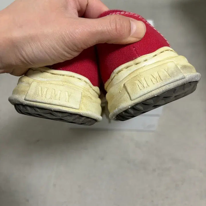 [BUNJANG] Mihara Yasuhiro Baker Red / [42] 미하라야스히로 베이커 레드