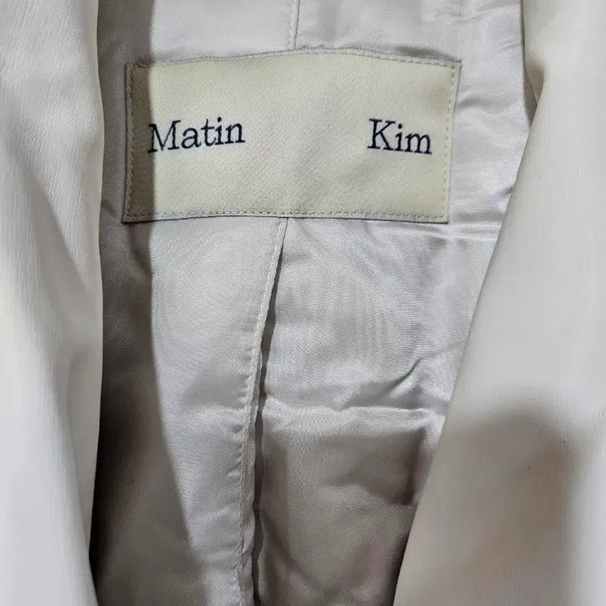 [BUNJANG] Matinkim Ivory Jacket / 마뗑킴 아이보리 자켓