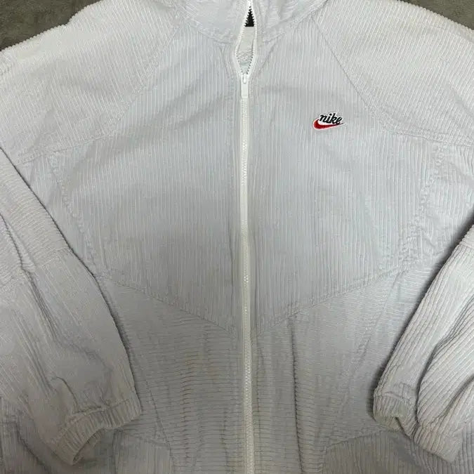 [BUNJANG] Nike Heritage White Zip-Up Jacket / 나이키 헤리티지 화이트 집업 자켓