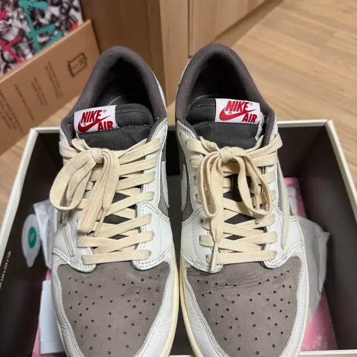 [BUNJANG] Travis Scott Jordan 1 Reverse Mocha / 트래비스스캇 조던1 리버스모카 270