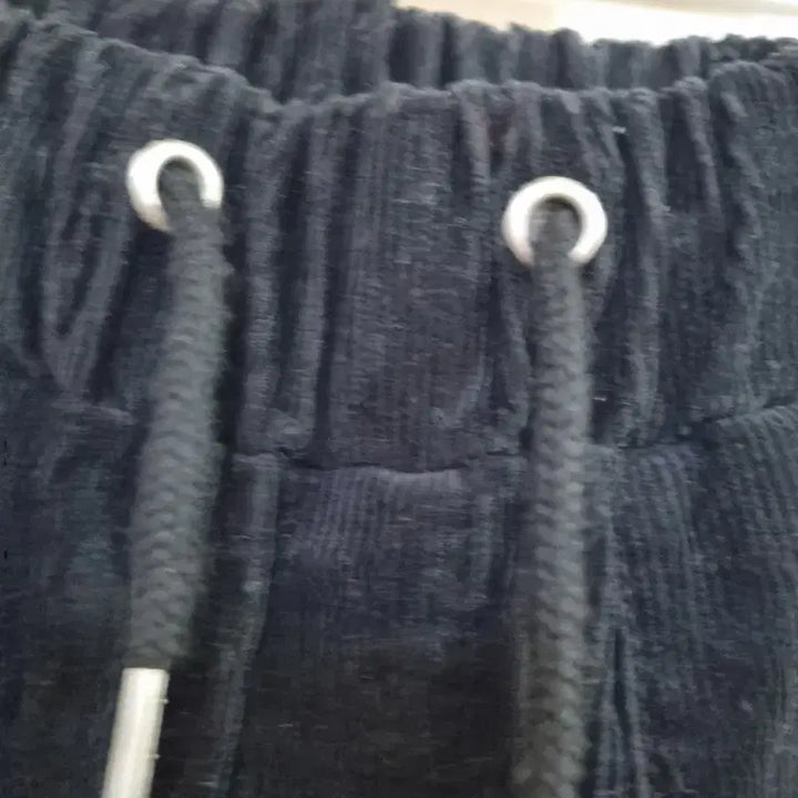 [BUNJANG] Black Spring Wide Bending Pants / 검정.봄   겨울 밴딩. 와이드 베기통바지. 깨끗해요. 30까지