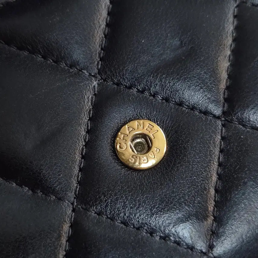 [BUNJANG] Chanel Classic Card Wallet / 샤넬 블랙 클래식 카드지갑