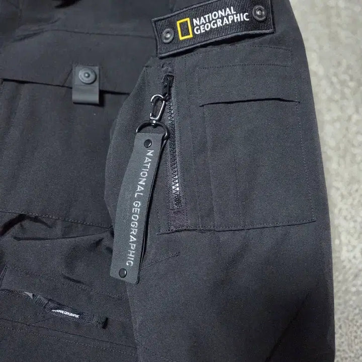 [BUNJANG] National Geographic Utility Down Jacket (L) / 내셔널지오그래픽 유틸리티 다운 점퍼 100(L)