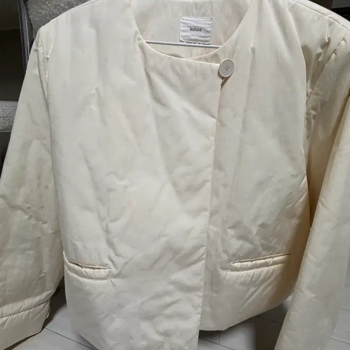 [BUNJANG] Uanoia Padded Jacket Ivory / 유노이아 패딩자켓 아이보리