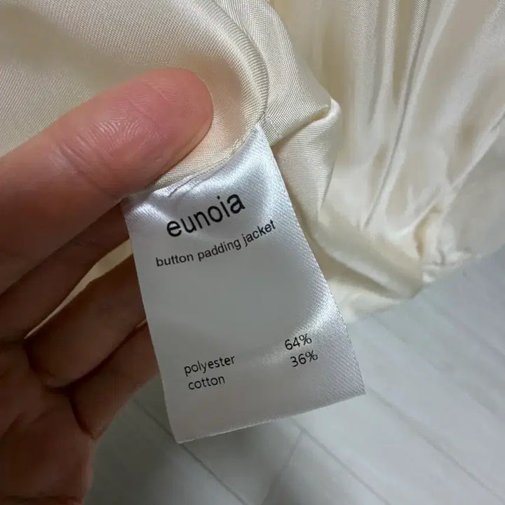 [BUNJANG] Uanoia Padded Jacket Ivory / 유노이아 패딩자켓 아이보리