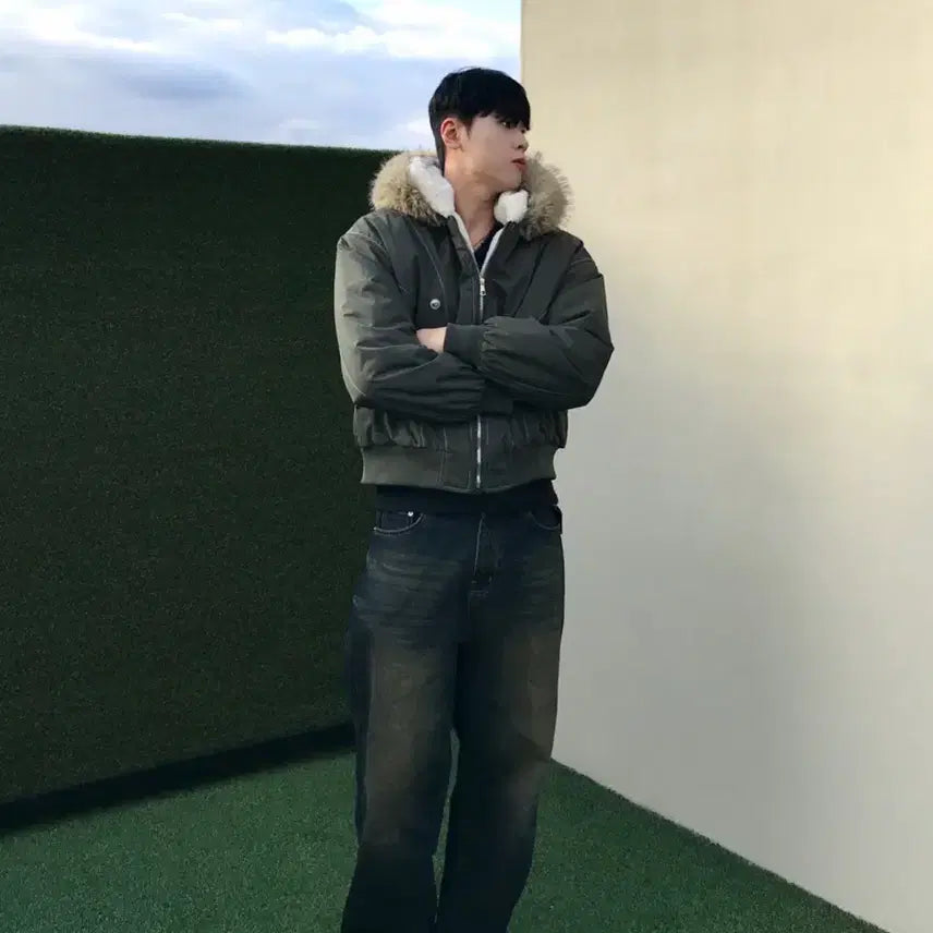 [BUNJANG] Short Hooded Raccoon Fur Crop Padded Jacket / 라쿤 퍼  후드 숏패딩 크롭 차콜카키