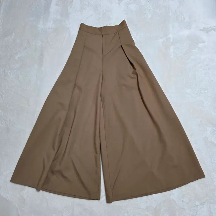[BUNJANG] JPique Wide Culotte Slacks Pants / (1)여성 제이피크 뒷밴딩 와이드 큐롯 슬랙스 팬츠