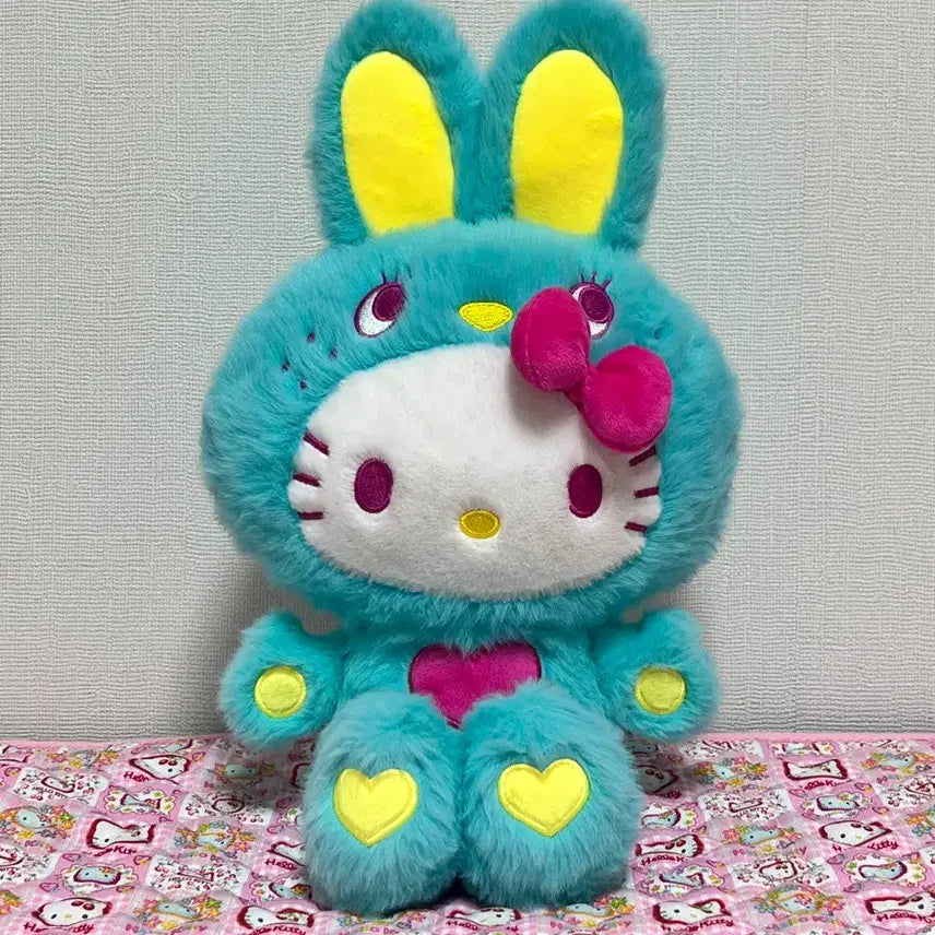 [BUNJANG] Hello Kitty 50th Anniversary Colorful Bunny Plush Doll / 헬로키티 50주년 컬러풀 바니 누이 인형