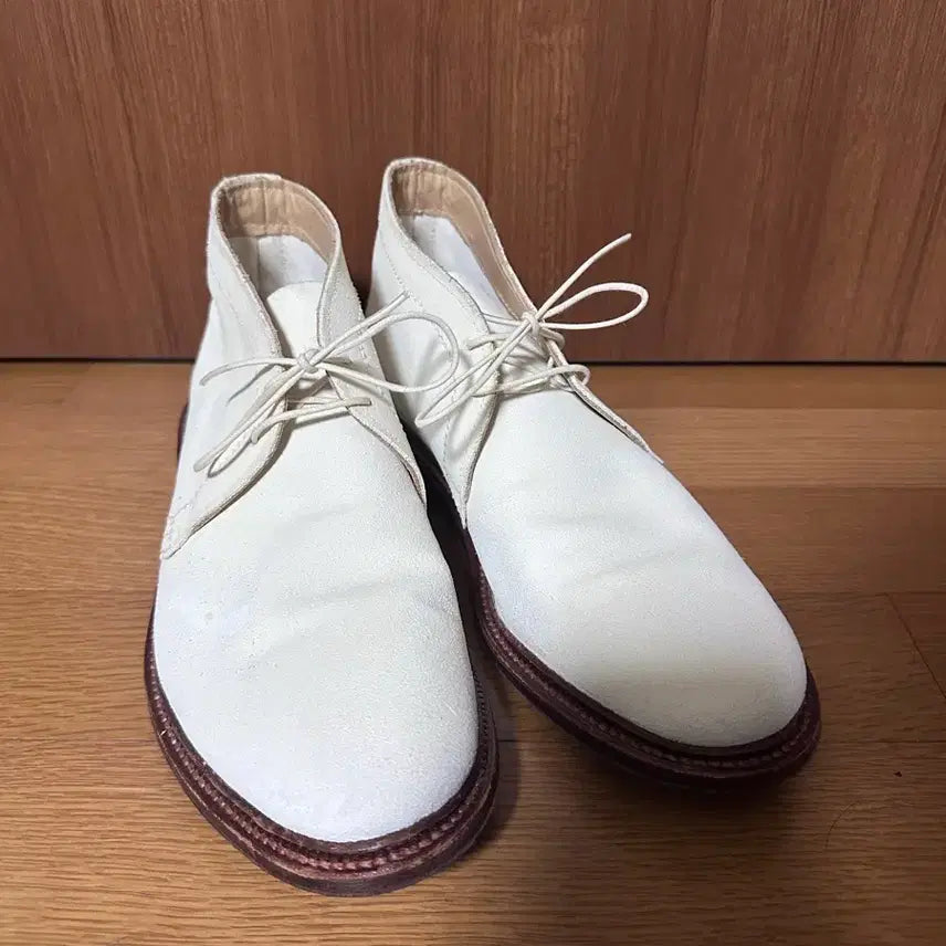 [SOLD OUT] 8.5 알든 1491 화이트 스웨이드 처카부츠