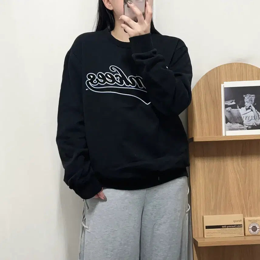 [BUNJANG] MLB Yankees Black Fleece Sweatshirt (Size 100) / [정품] MLB 양키스 블랙 기모 맨투맨 [ 100 ]