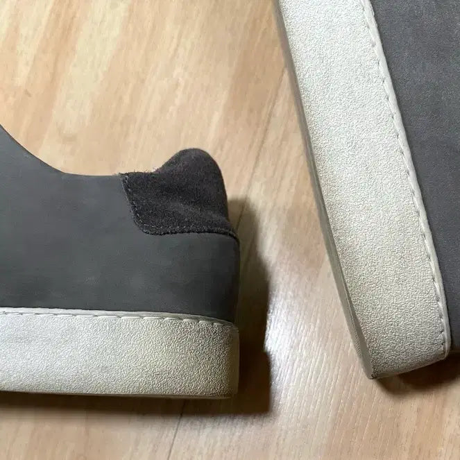 [BUNJANG] Allsaints Low Top Sneakers (Size 42) / 올세인츠 로우탑 스니커즈 42