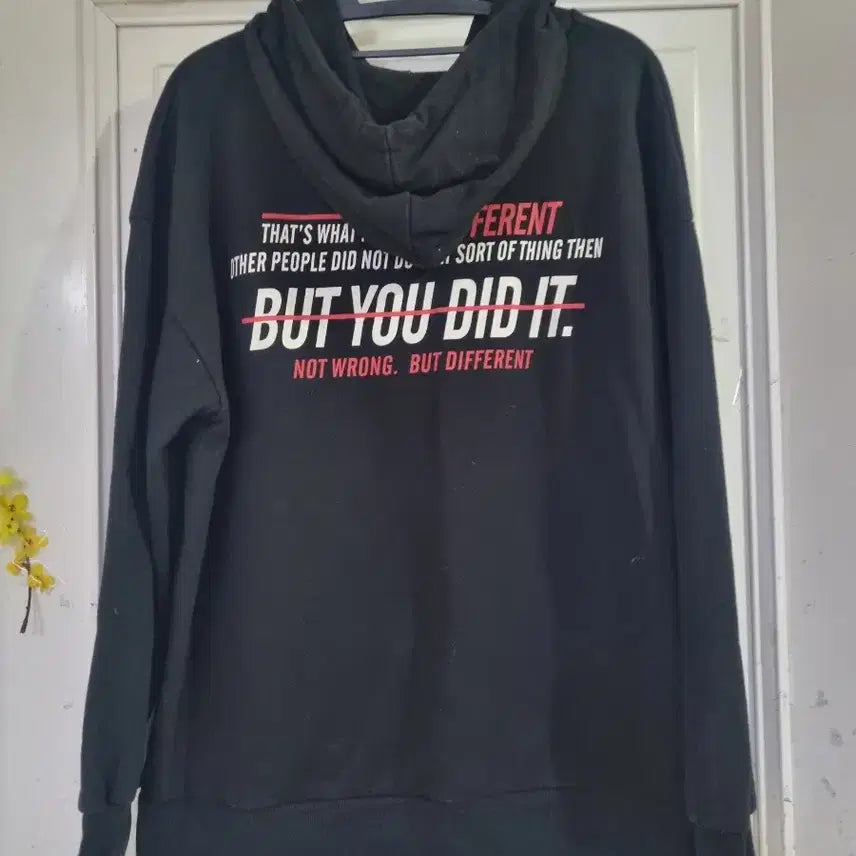 [BUNJANG] Hoodie / 후드. 맨투맨. 티.  깨끗해요.  가슴66