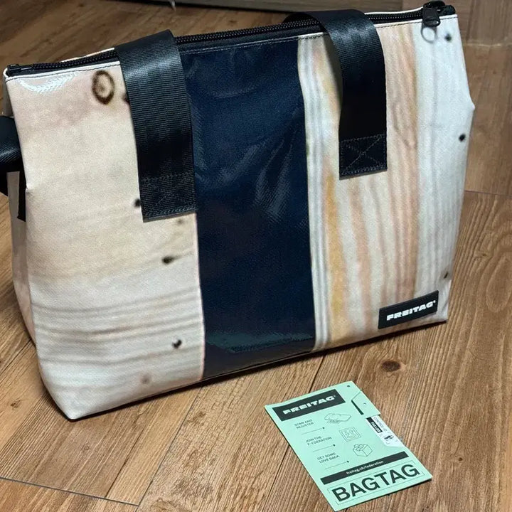 [BUNJANG] Freitag Lois Tote Bag / 프라이탁 로이스 Lois 전사 스포츠백 크로스백 토트백