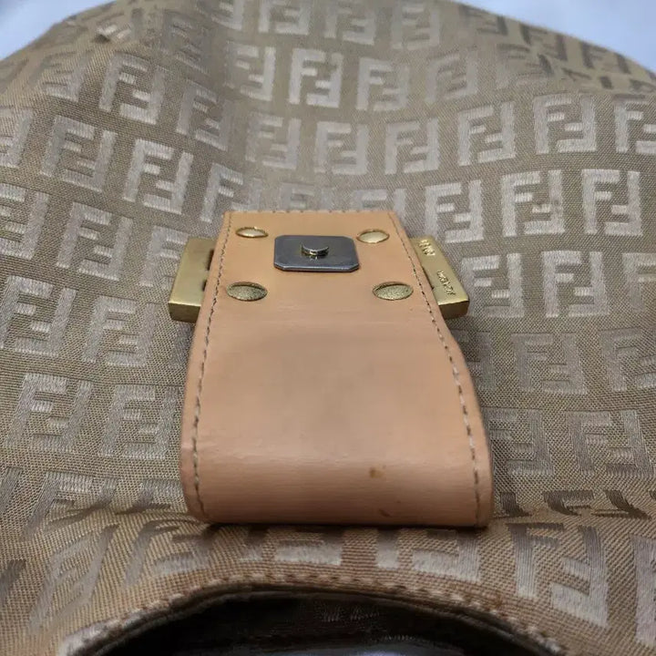 [BUNJANG] Fendi Zucchino Beige Shoulder Bag / (정품)펜디 주카 베이지 숄더백