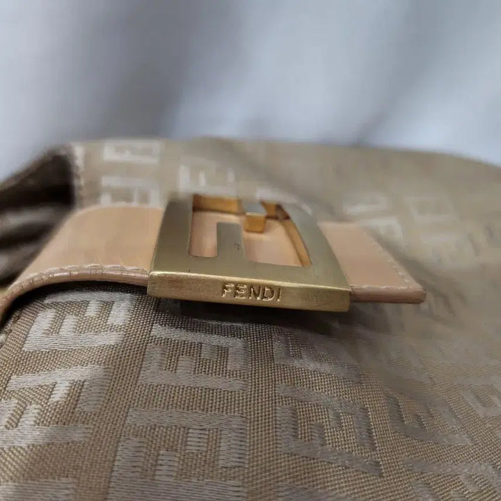 [BUNJANG] Fendi Zucchino Beige Shoulder Bag / (정품)펜디 주카 베이지 숄더백