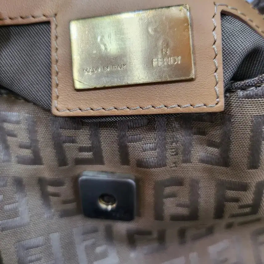 [BUNJANG] Fendi Zucchino Beige Shoulder Bag / (정품)펜디 주카 베이지 숄더백