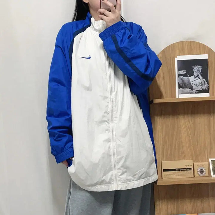 [BUNJANG] Nike White Blue Swoosh Windbreaker (XXL) / [정품] 나이키 화이트 블루 스우시 바막[ XXL ]