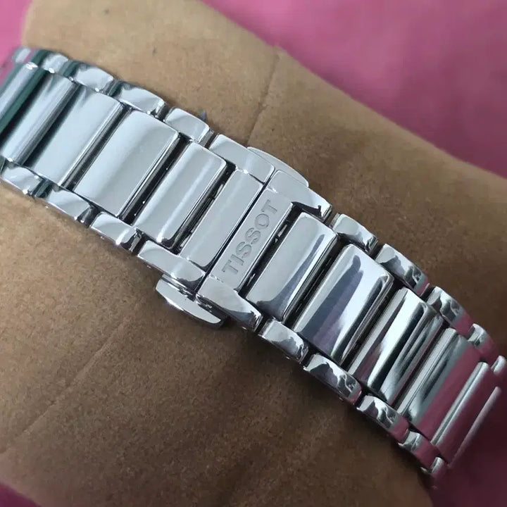 [BUNJANG] Tissot T-Lady Quartz Watch / 티쏘 T 레이디 자개판 쿼츠 시계