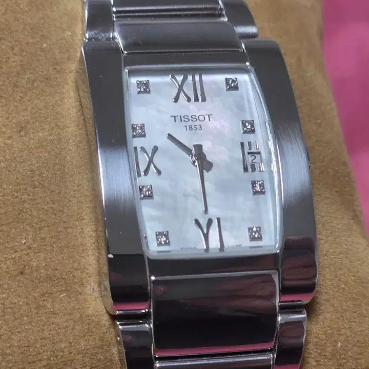 [BUNJANG] Tissot T-Lady Quartz Watch / 티쏘 T 레이디 자개판 쿼츠 시계