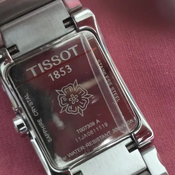 [BUNJANG] Tissot T-Lady Quartz Watch / 티쏘 T 레이디 자개판 쿼츠 시계