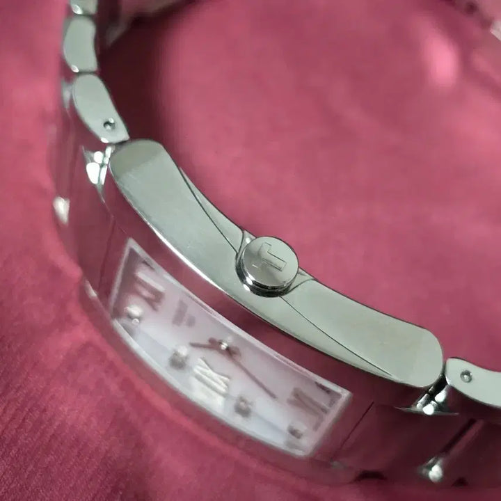 [BUNJANG] Tissot T-Lady Quartz Watch / 티쏘 T 레이디 자개판 쿼츠 시계