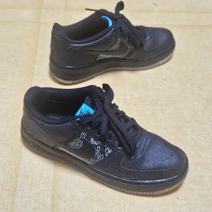 [BUNJANG] Nike Space Jam Sneakers / 나이키 X 스페이스 잼 245사이즈