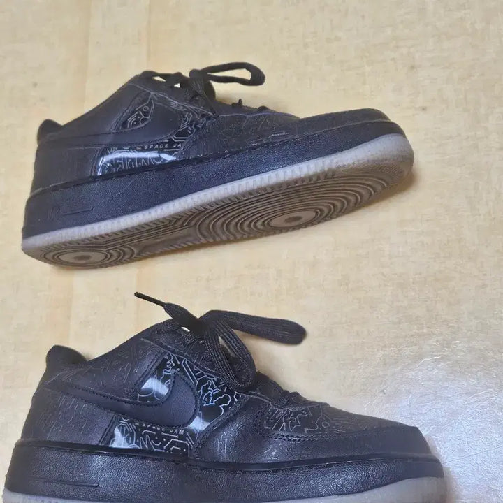[BUNJANG] Nike Space Jam Sneakers / 나이키 X 스페이스 잼 245사이즈