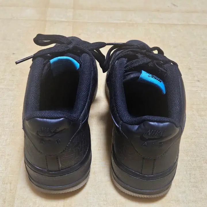 [BUNJANG] Nike Space Jam Sneakers / 나이키 X 스페이스 잼 245사이즈