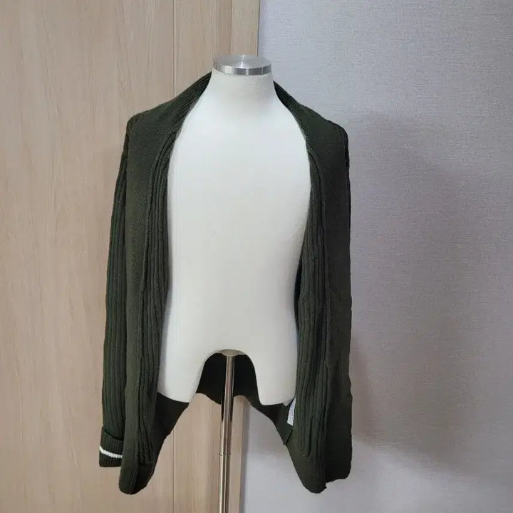 [SOLD OUT] 에잇세컨즈 남자 니트가디건 XL 카키