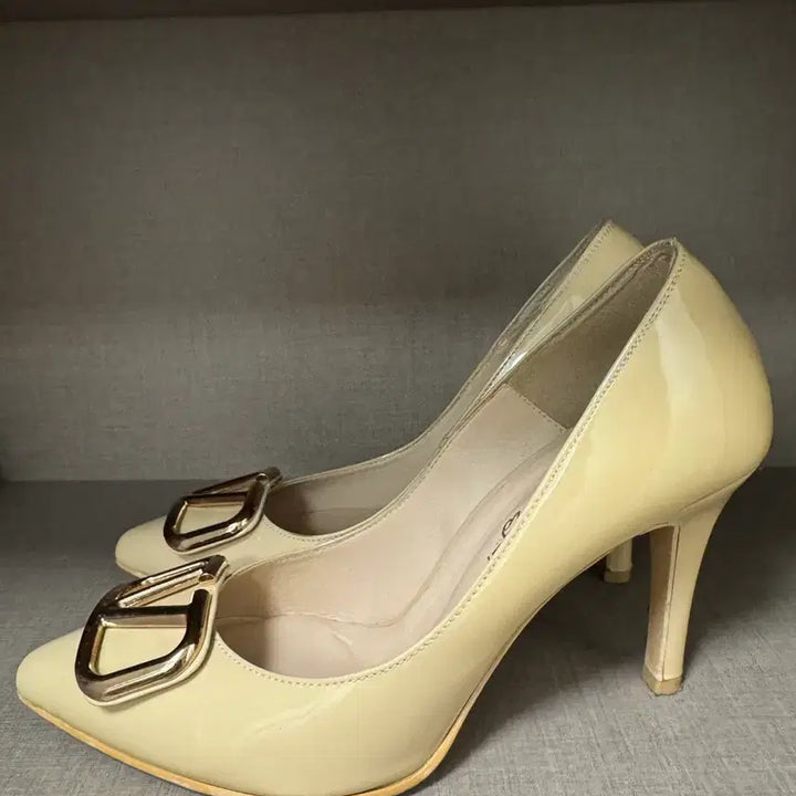 [SOLD OUT] 30-> 2만원 고급 수제화 여성 구두