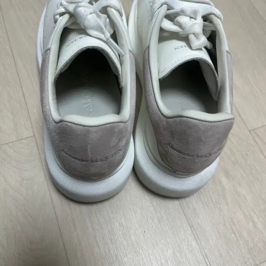 [BUNJANG] Sneakers / 맥퀸 스니커즈