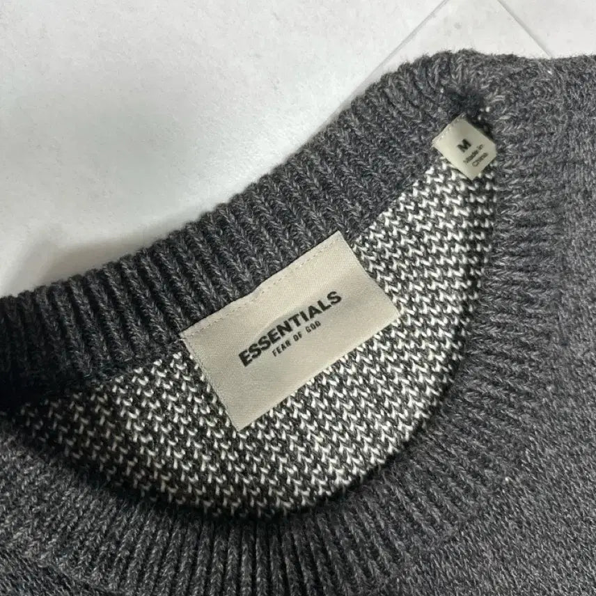 [BUNJANG] Essential Knit Sweater Black Melange / 에센셜 니트 스웨터 블랙 맬란지