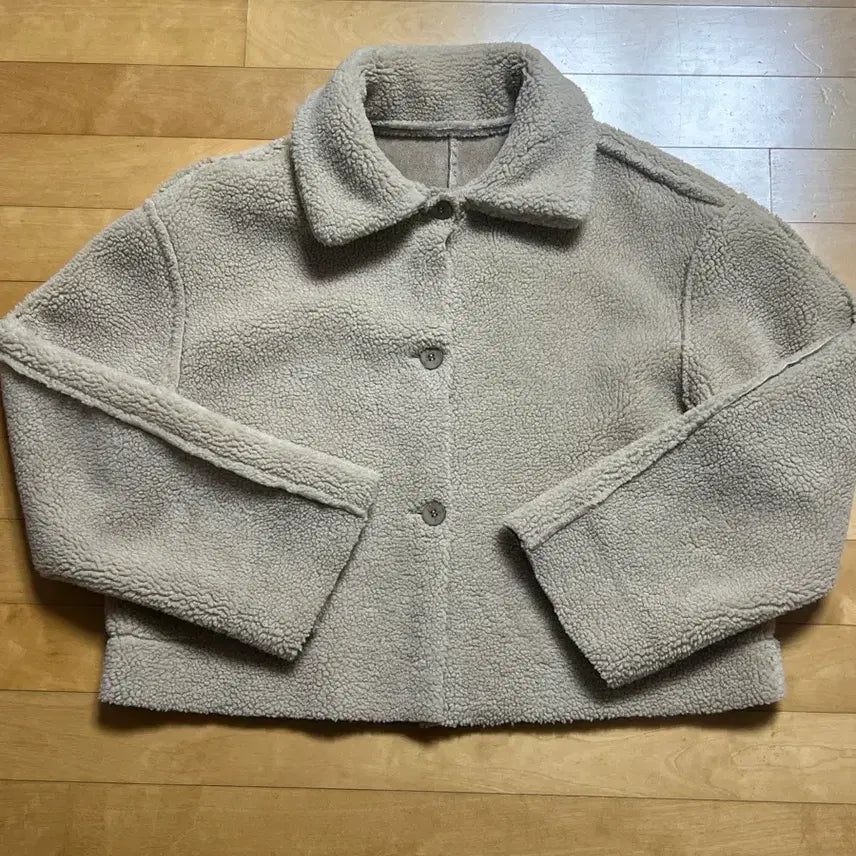 [BUNJANG] Reversible Mustang / 리버서블 무스탕