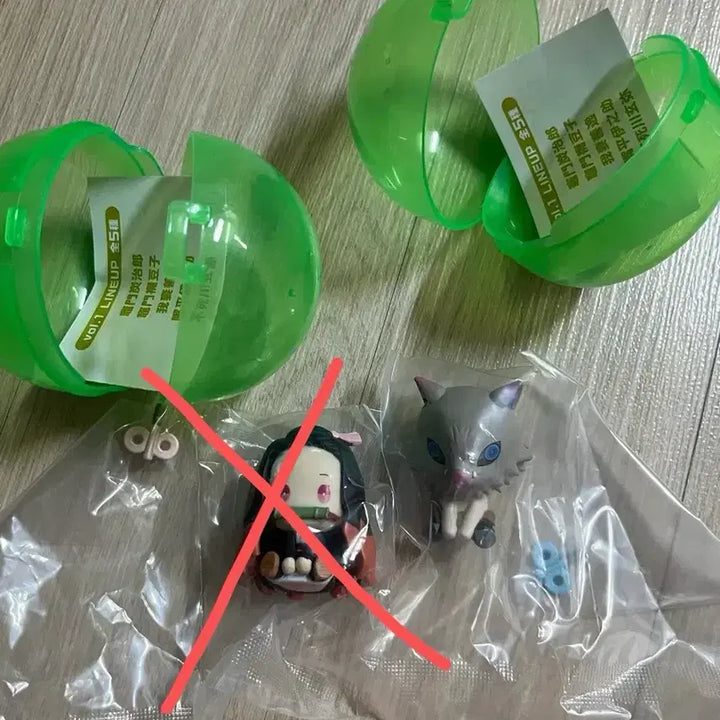 [BUNJANG] Demon Slayer Inosuke Figure Gachapon / 귀멸의칼날 귀칼 태엽가챠 이노스케 피규어 태엽 페탓토 피규어 가챠
