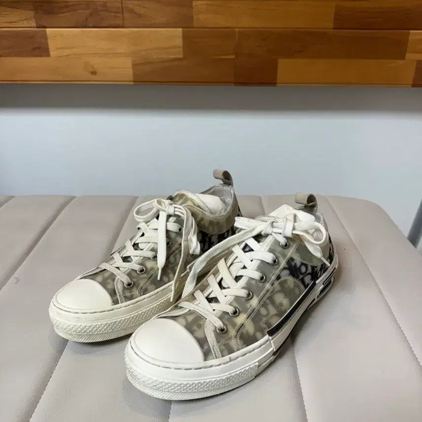 [BUNJANG] Dior Oblique B23 Sneakers (Size 40) / 디올 오블리크 b23 스니커즈 40사이즈 풀구성