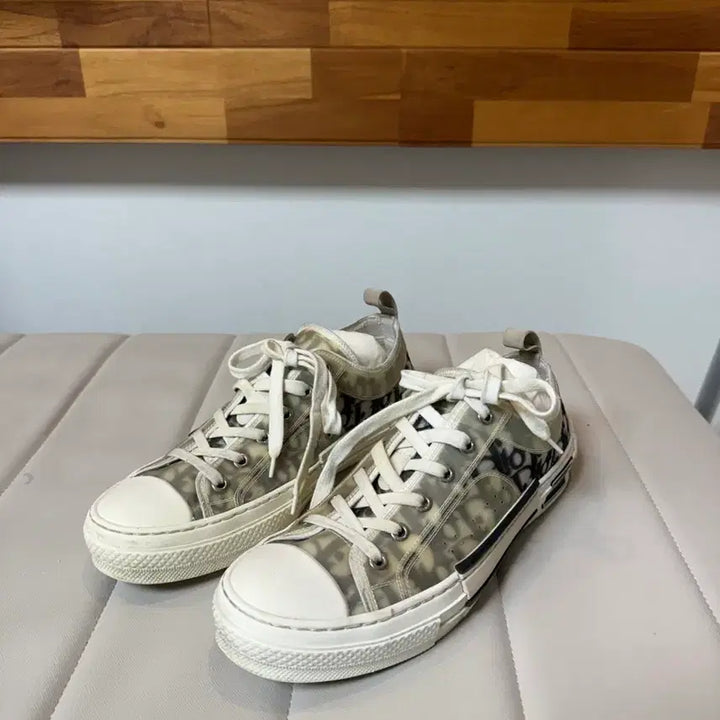 [BUNJANG] Dior Oblique B23 Sneakers (Size 40) / 디올 오블리크 b23 스니커즈 40사이즈 풀구성