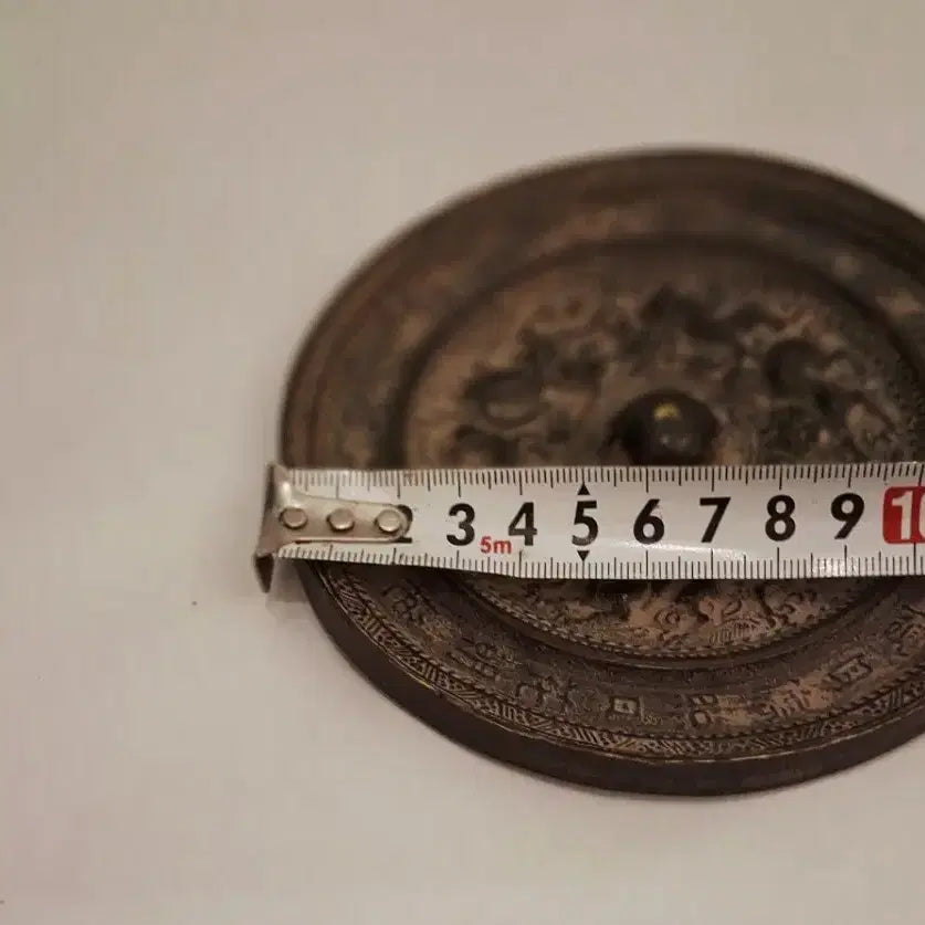 [BUNJANG] Antique Bronze Mirror with Auspicious Design / 청동 거울한대 양식 신수문 명문 동경 입니다